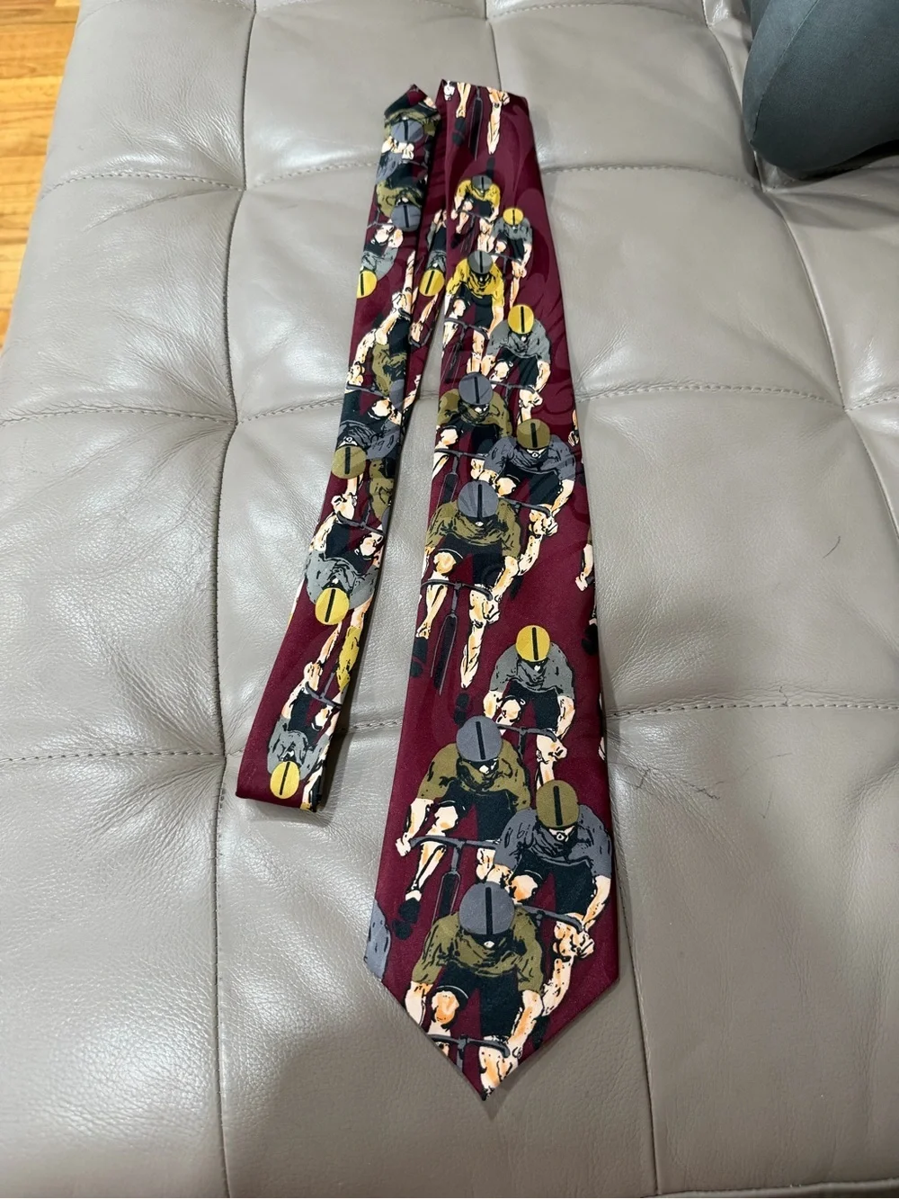 Alberto Perrucci Imported Italian Silk Cycling Novelty Tie  USA Cyclist Print